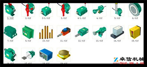 NKPK1-20-35防偏開(kāi)關(guān)，
兩級(jí)跑偏開(kāi)關(guān)工作原理
兩級(jí)跑偏開(kāi)關(guān)安裝在皮帶輸送機(jī)兩側(cè)、距離皮帶機(jī)首尾端部1~3m的地方。當(dāng)皮帶跑偏時(shí)，皮帶邊緣壓向檔輪，迫使檔輪偏轉(zhuǎn)，使限位開(kāi)關(guān)動(dòng)作。為減少檔輪與皮帶的摩擦，檔輪的本體是由軸承制作的。
當(dāng)發(fā)生輕微跑偏事故時(shí)（15°），兩級(jí)跑偏開(kāi)關(guān)的第一組觸點(diǎn)動(dòng)作，發(fā)出事故預(yù)告信號(hào)。
當(dāng)發(fā)生嚴(yán)重跑偏事故時(shí)（30°），兩級(jí)跑偏開(kāi)關(guān)的第二組觸點(diǎn)動(dòng)作，可使輸送機(jī)自動(dòng)停車。，產(chǎn)品齊全KBW-220p跑偏控制器工廠直供